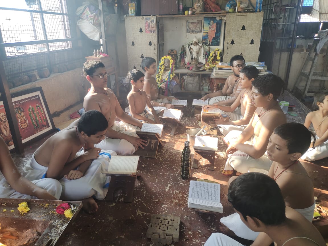 Veda Pathashala Daily Routine Best Veda Patasala | SMAV – Authentic Krishna Yajur Veda Gurukul Chennai