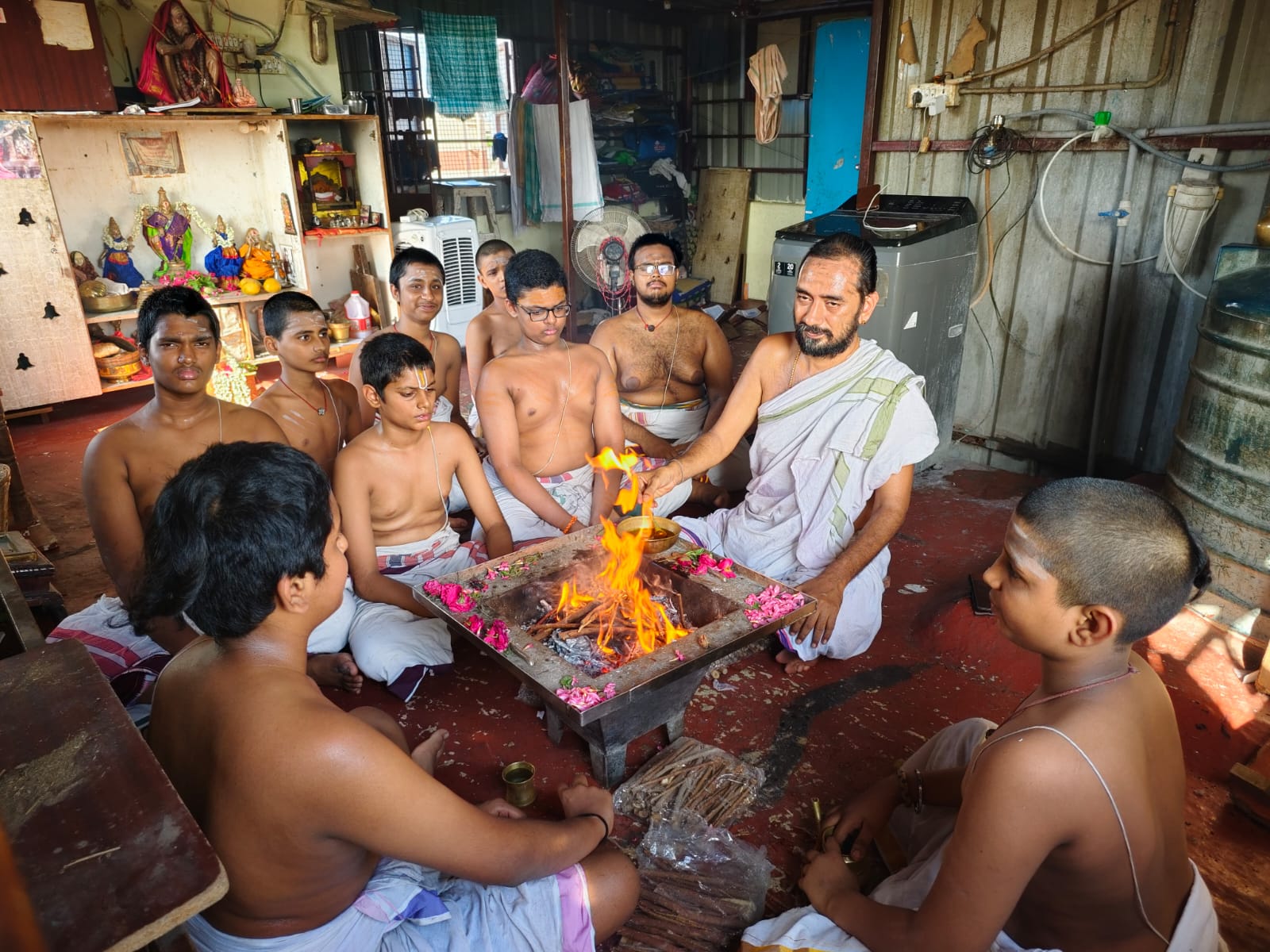 Veda Pathashala Daily Routine Best Veda Patasala | SMAV – Authentic Krishna Yajur Veda Gurukul Chennai